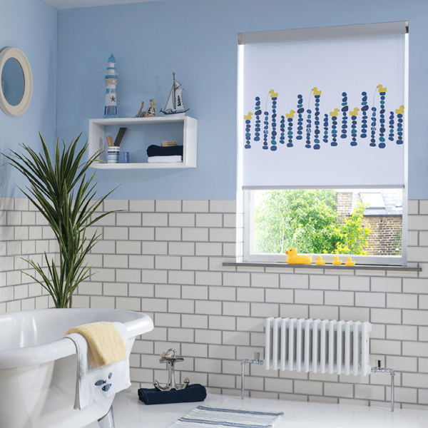 Duck bathroom roller blind